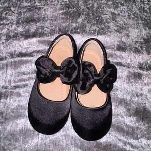 Elegant Black Kids Shoes with Bow